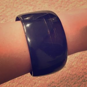 Plastic cuff bracelet